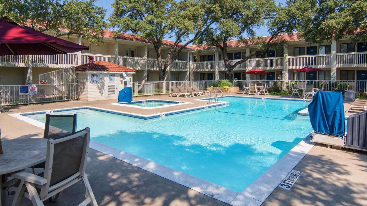 Motel 6-Addison, Tx - Dallas Ngoại thất bức ảnh