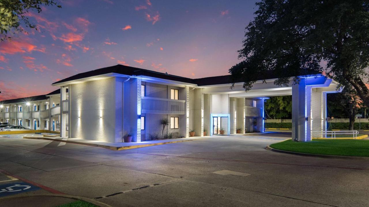 Motel 6-Addison, Tx - Dallas Ngoại thất bức ảnh