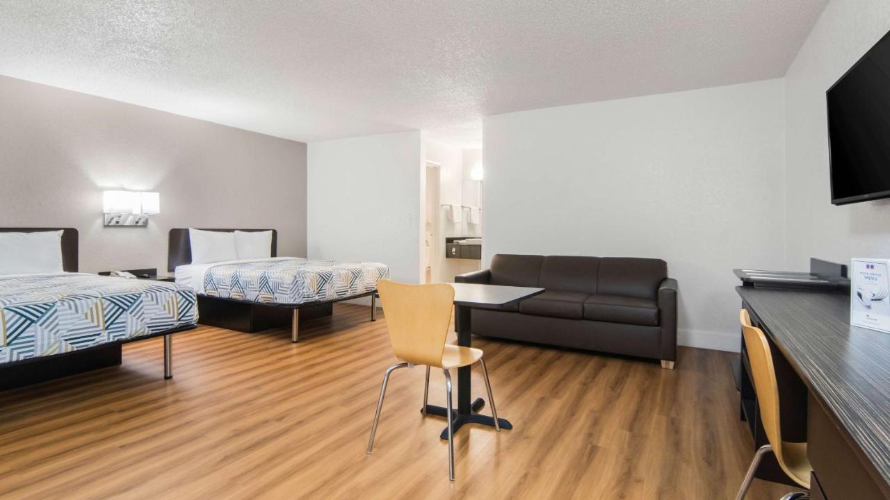 Motel 6-Addison, Tx - Dallas Ngoại thất bức ảnh