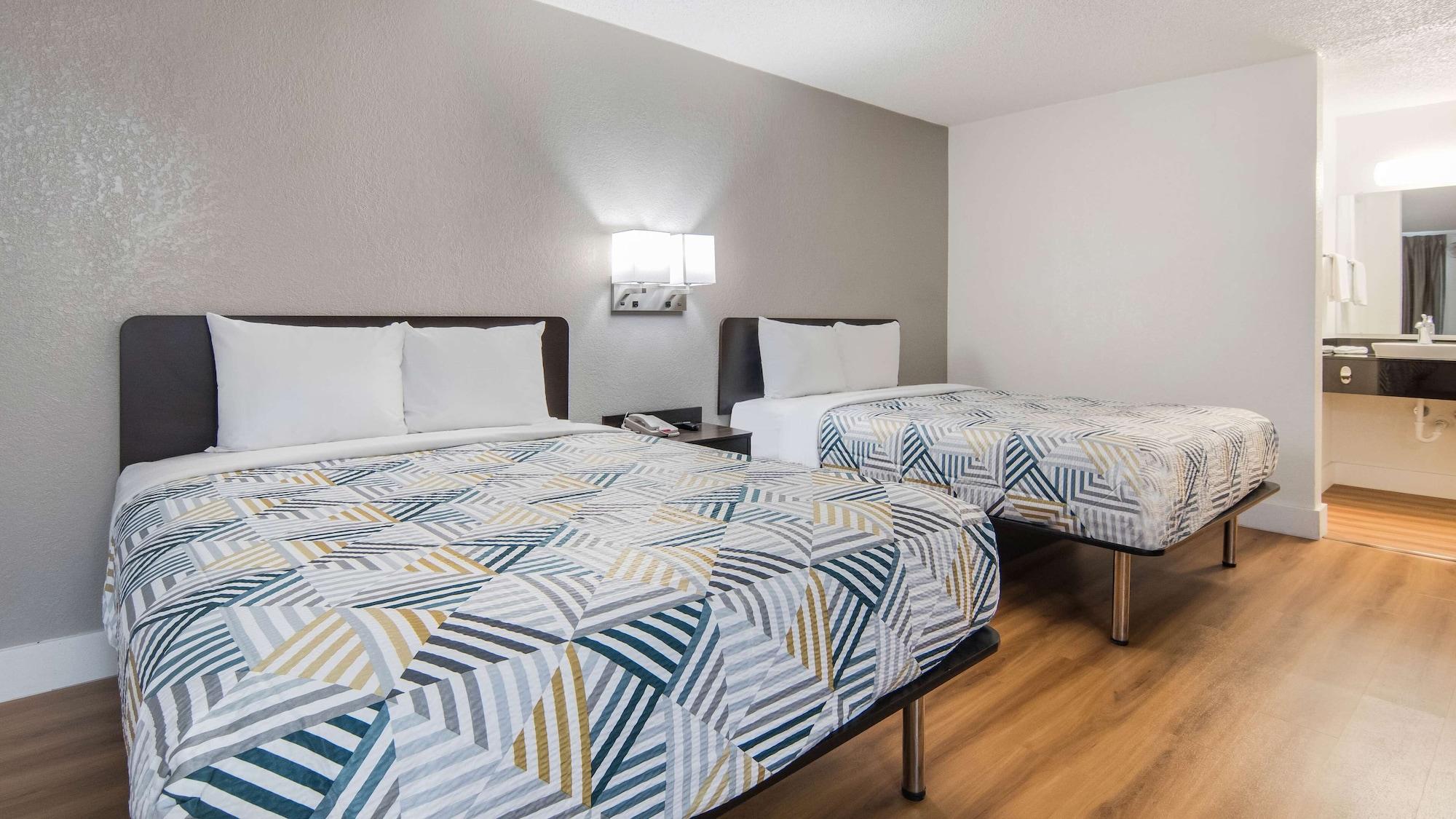 Motel 6-Addison, Tx - Dallas Ngoại thất bức ảnh
