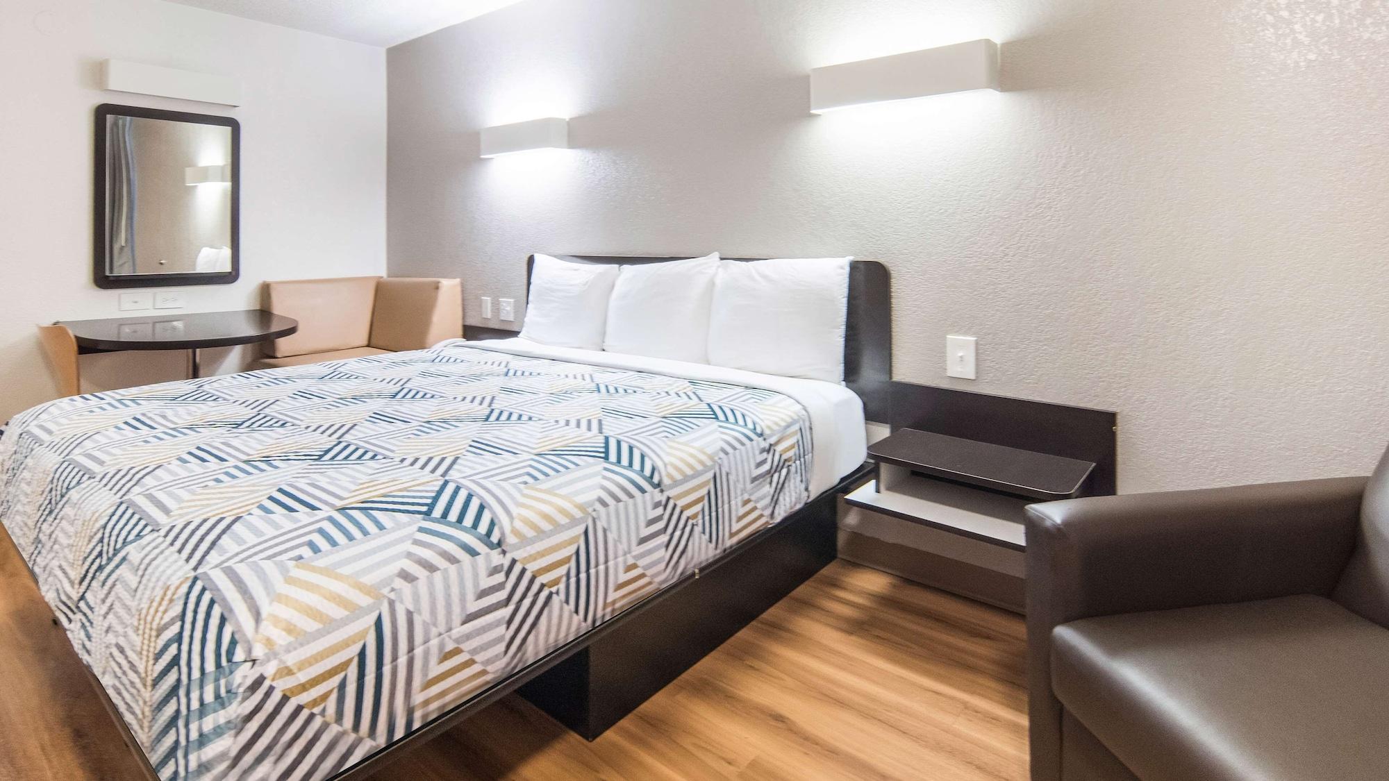 Motel 6-Addison, Tx - Dallas Ngoại thất bức ảnh