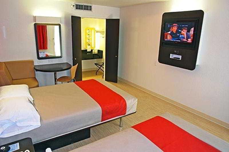 Motel 6-Addison, Tx - Dallas Ngoại thất bức ảnh