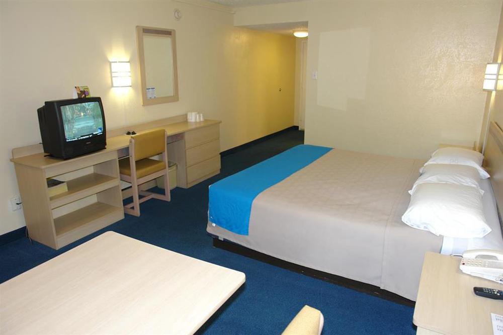 Motel 6-Addison, Tx - Dallas Phòng bức ảnh